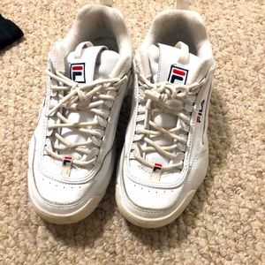 Size 8 Women’s Filas